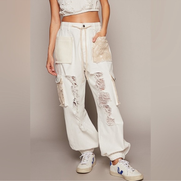 POL Women's Off-White Lace Joggers - Picture 5 of 9
